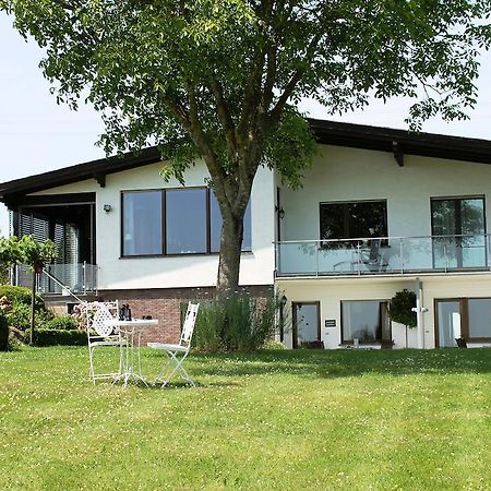 Ferienwohnungen Eifelblick Lutzerath Экстерьер фото